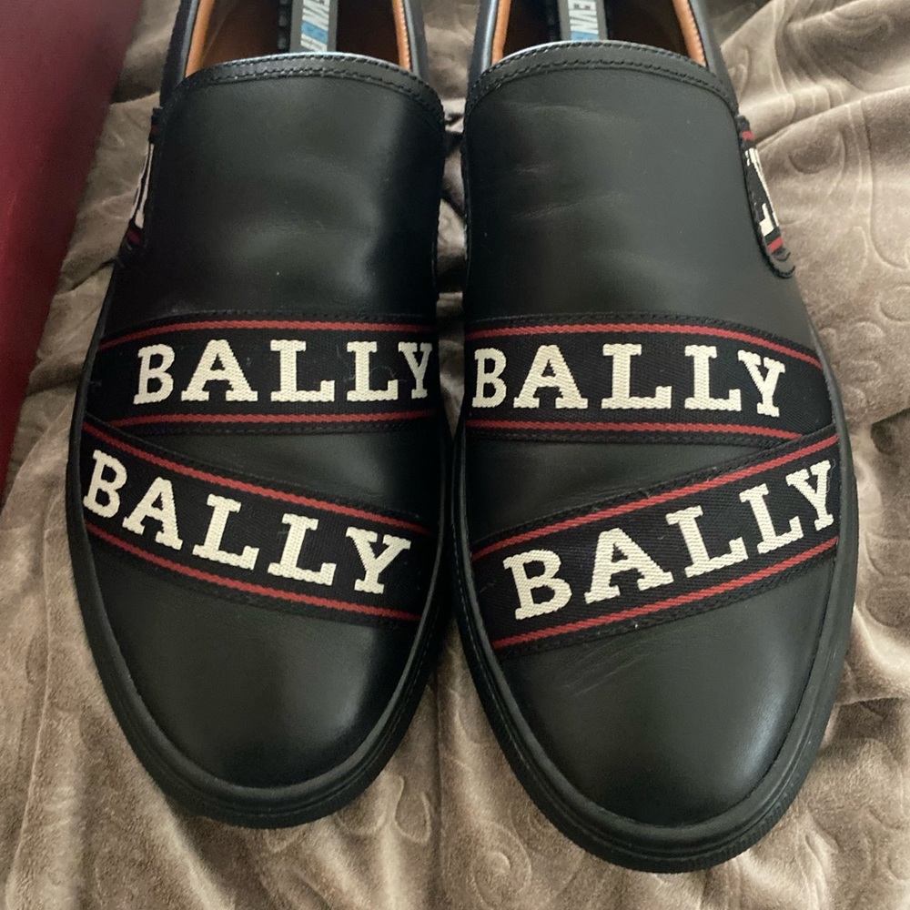 The Ballys are fairly new and are very comfortable